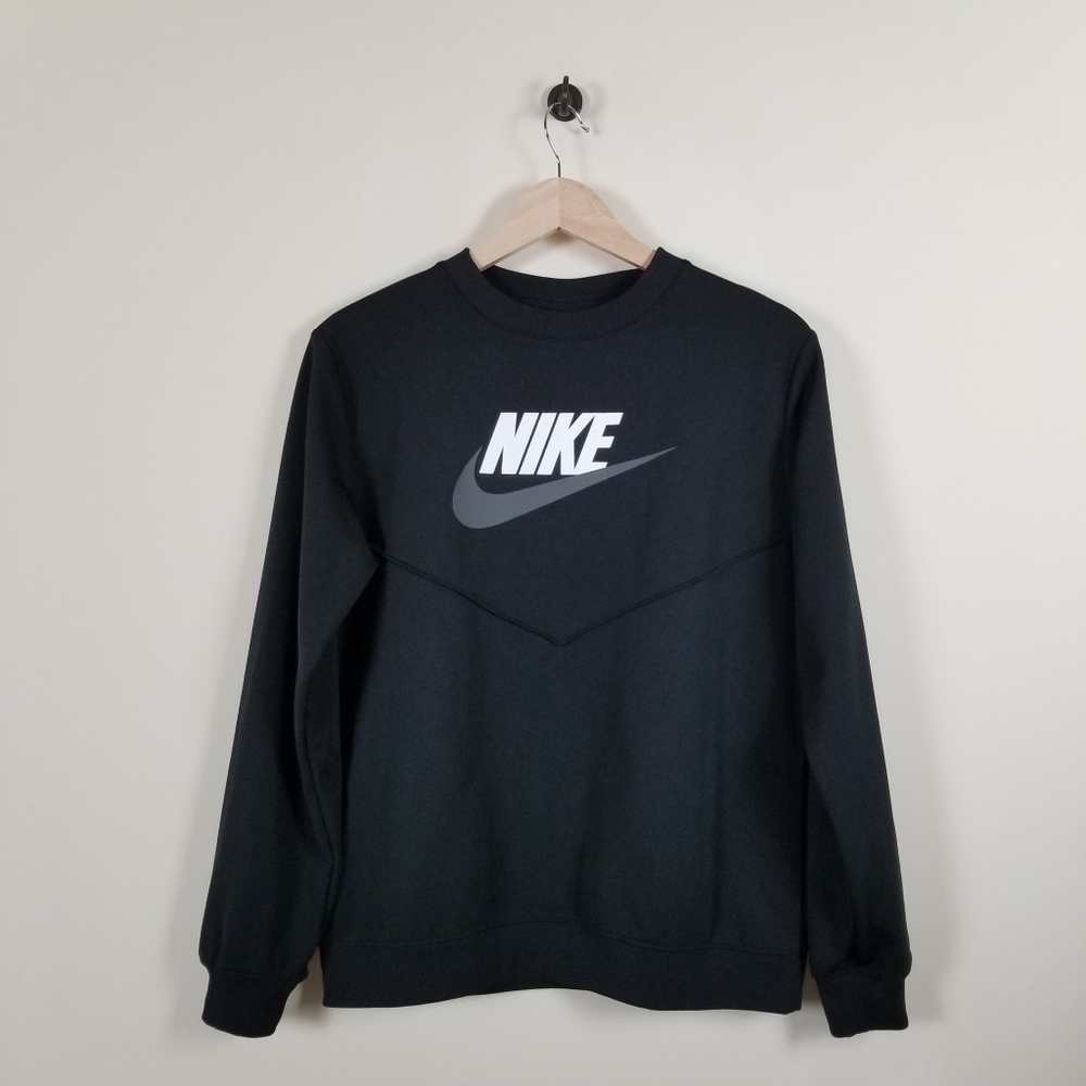 Nike Big Kids Pullover Chest 38"